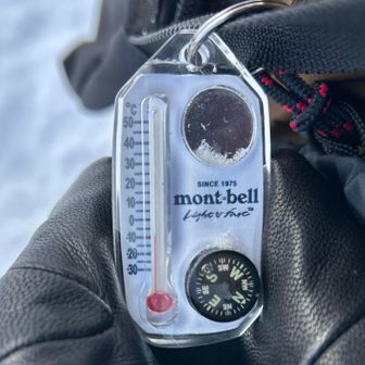 山頂付近は風なし。
風不死あるあるね👍