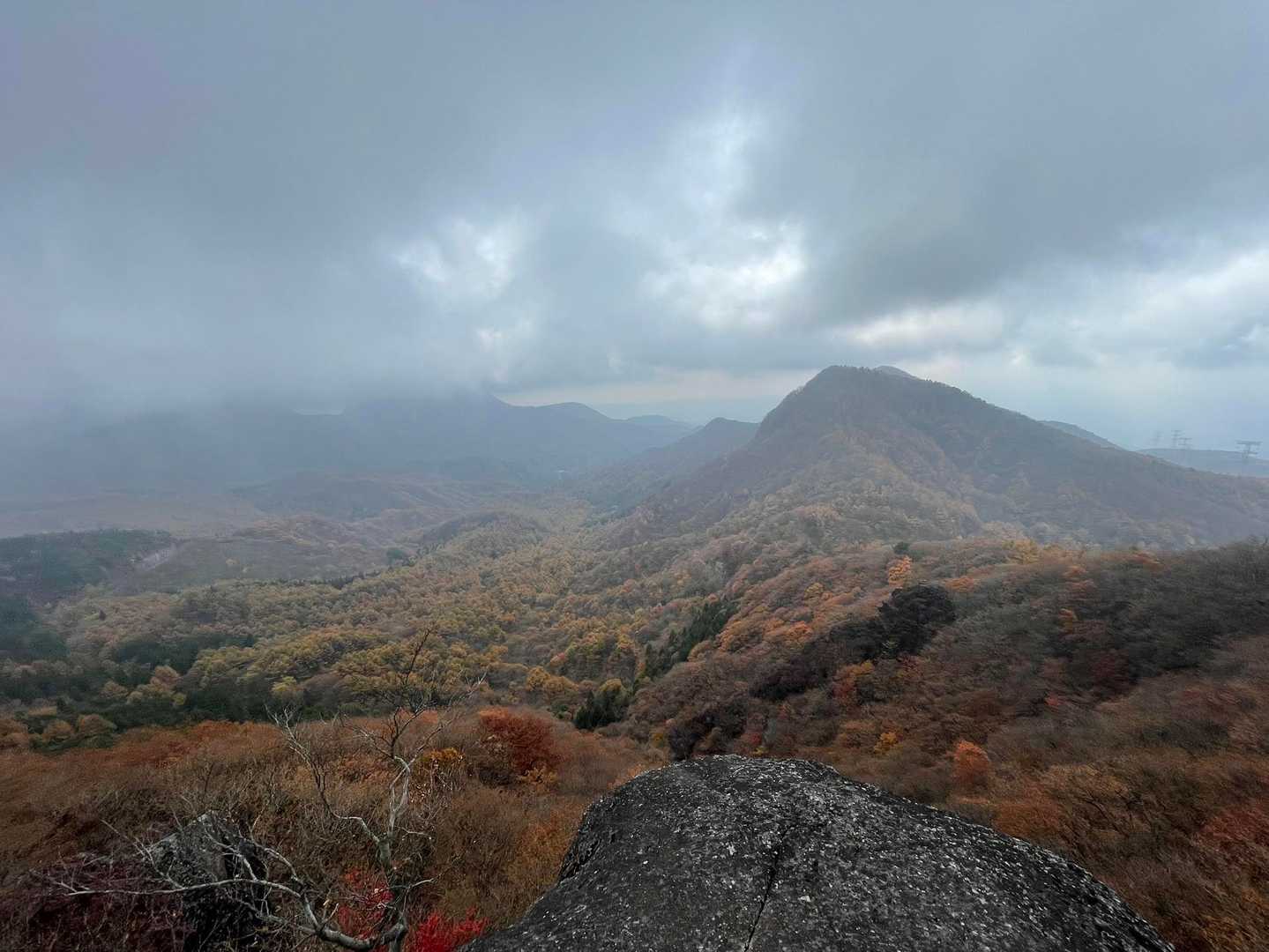 榛名山-杖ノ神峠 縦走コースの写真