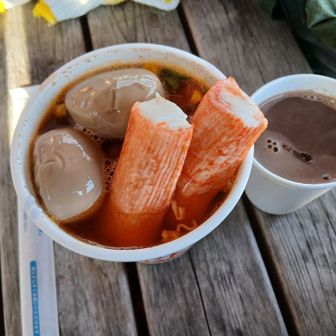 結局次の東屋で昼飯