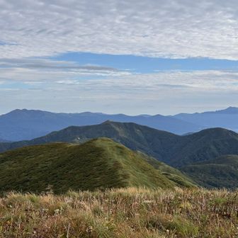 秋田駒ケ岳と岩手山