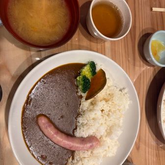 このカレーは絶品。登ってでも食べに行きたい！　