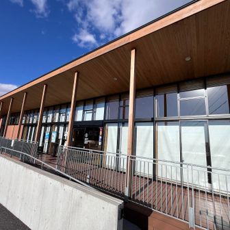 筑波山観光案内所にて，バッジと切符をゲット👍🏻