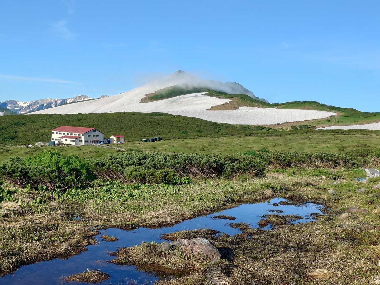 室堂登山口-浄土山-獅子岳-ザラ峠-五色ヶ原-一ノ越 周回コースの写真