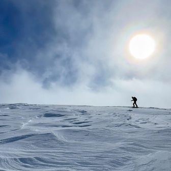鳥海山・七高山・笙ヶ岳 惑星感がハンパない🪐