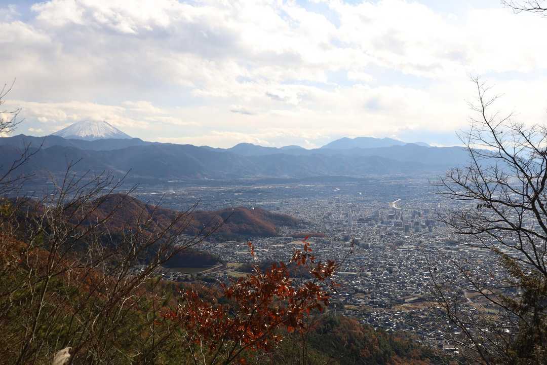 展望が少し
富士山を入れて