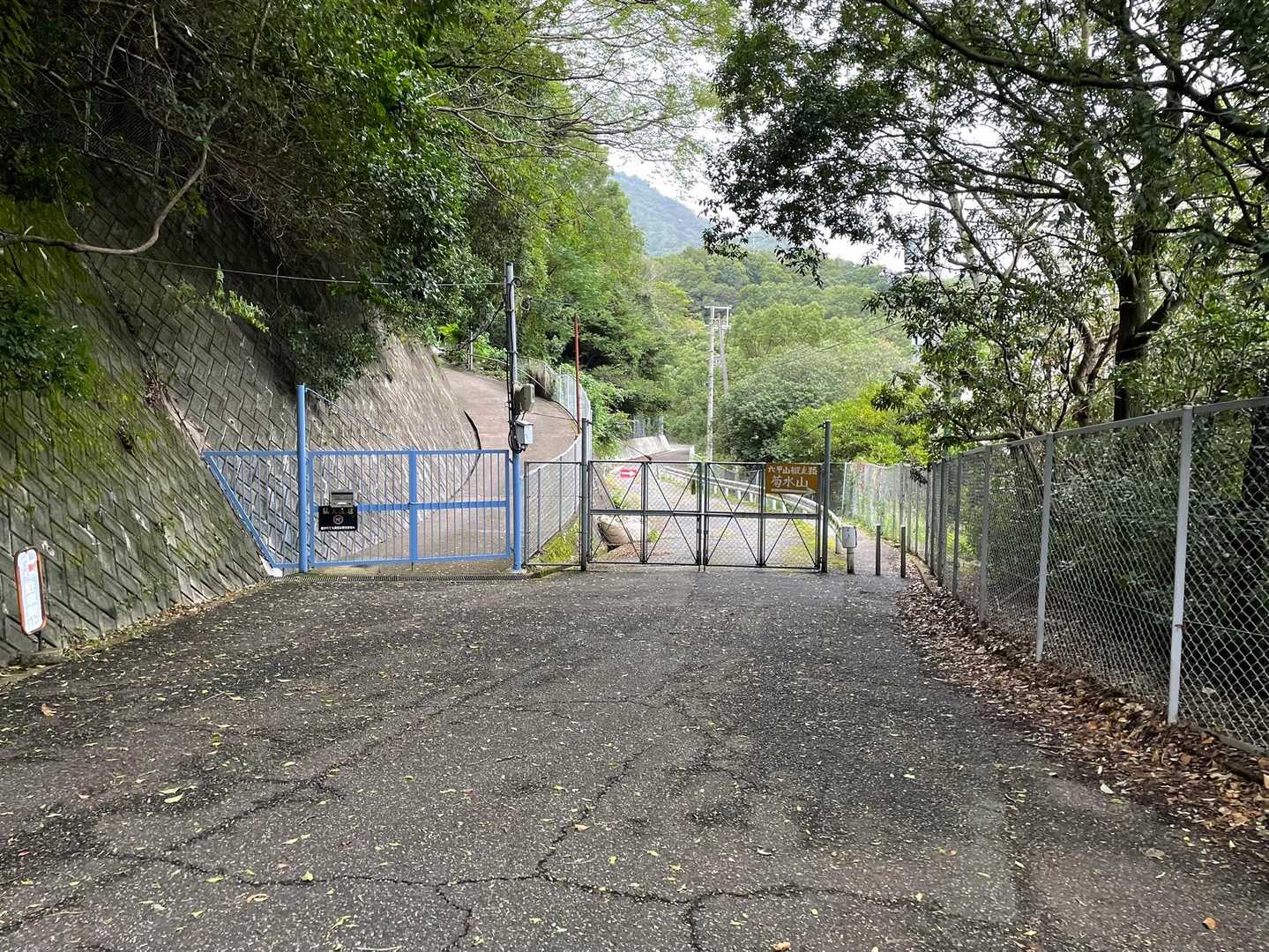 鵯越駅-石井ダム登山口-菊水山-鍋蓋山-再度越-大竜寺バス 縦走コースの写真