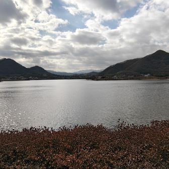 いつもの様に三郎池の駐車場からSTART