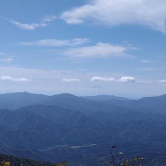 鳥海山がモヤッと