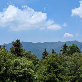 三郡から宝満にかけて。まだまだ近い