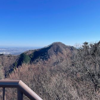 高取山展望台より仏果山方面