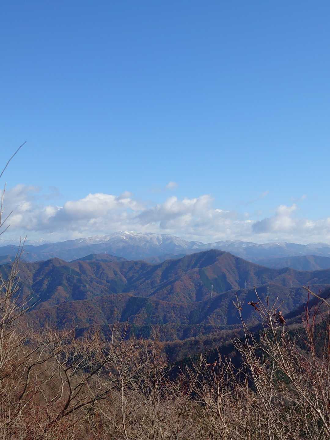部子山や銀杏峰など真ん前に見ながら降ります！
