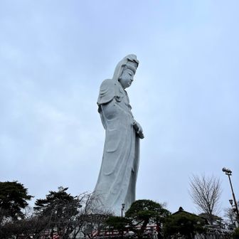 観音山に到着
高崎白衣大観音 慈眼院参拝して清水寺へ