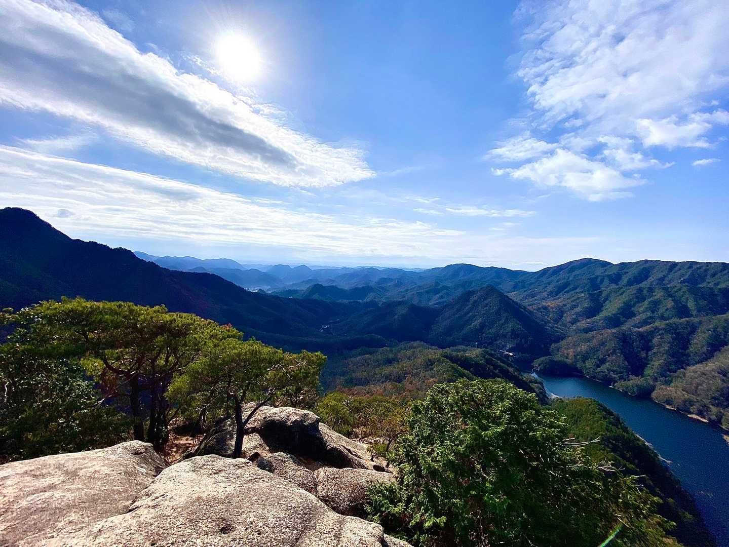 山頂に到着！　絶景に感動です。✨