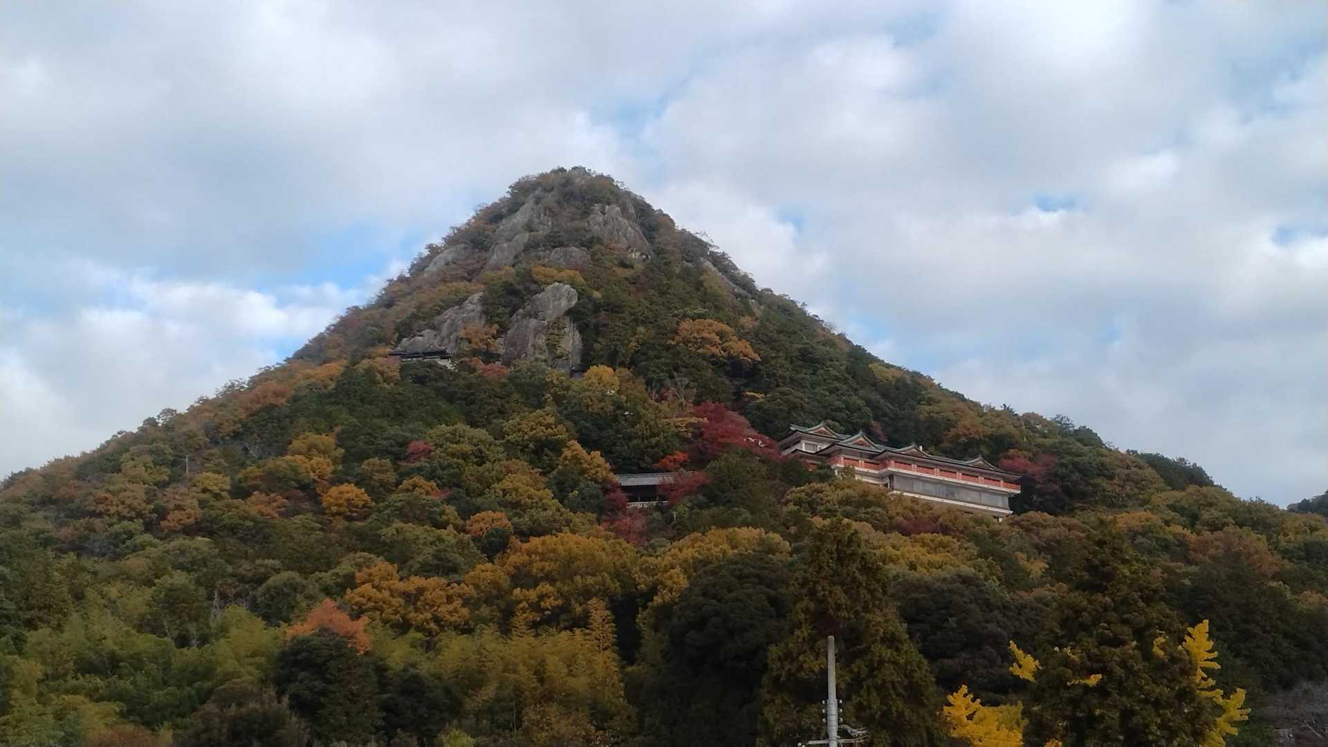 カッコいい山