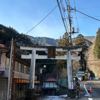 ここから登山口