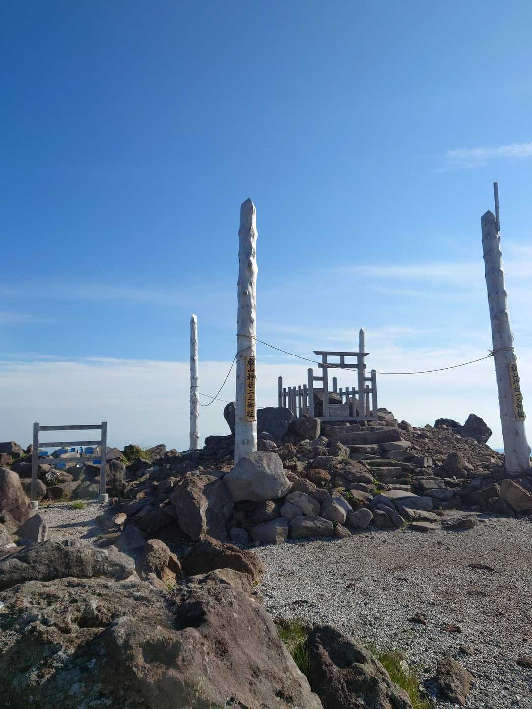 霧ヶ峰（白樺湖-車山-八島ヶ原湿原-山彦尾根-殿城山） / しまの登山