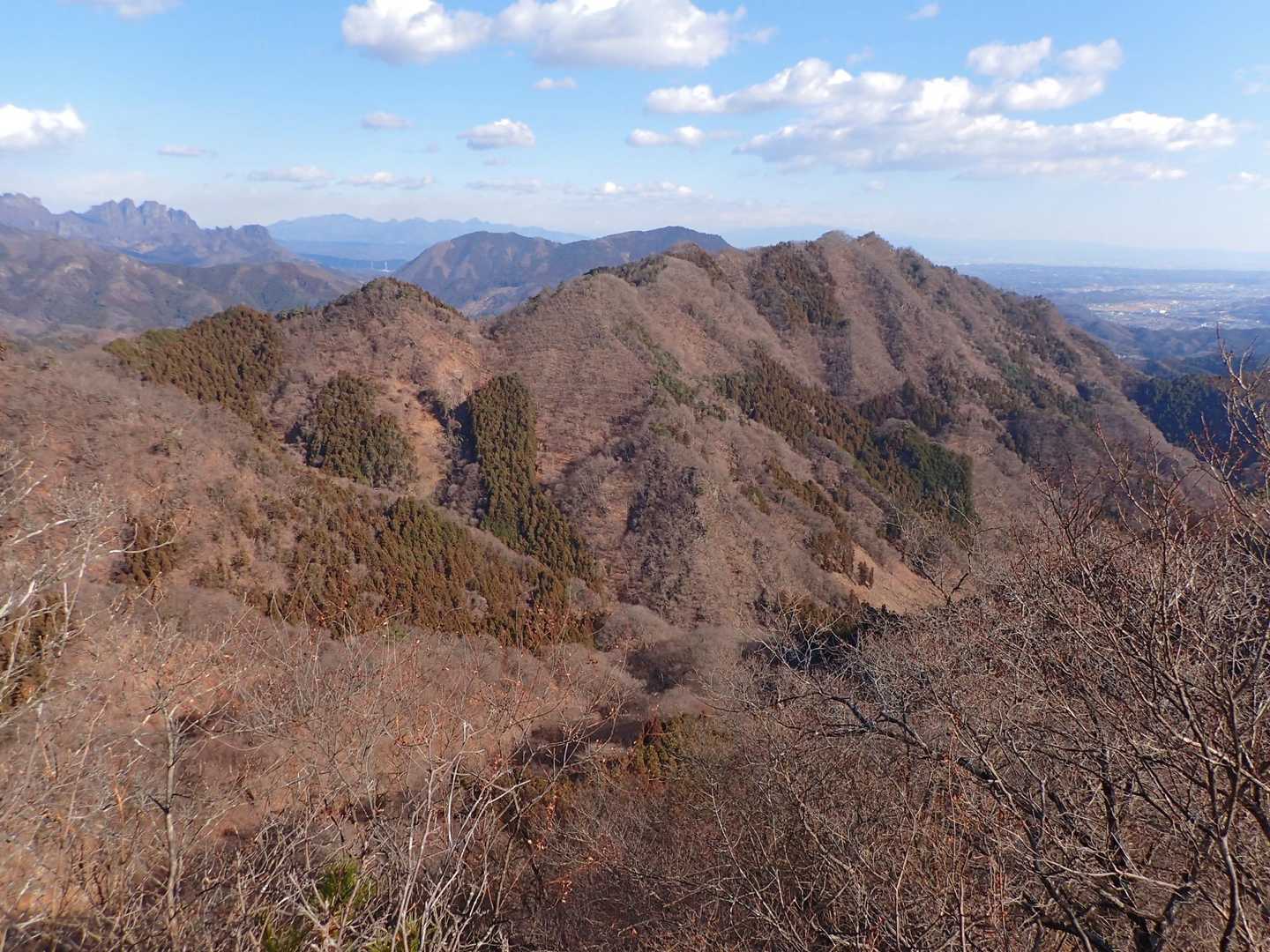 大久保集会所前-四ツ又山・鹿岳登山口-天狗峠-四ッ又山-マ 縦走コースの写真
