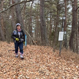 多留姫展望台まで戻ってきたところで小雨がぱらつき始めました