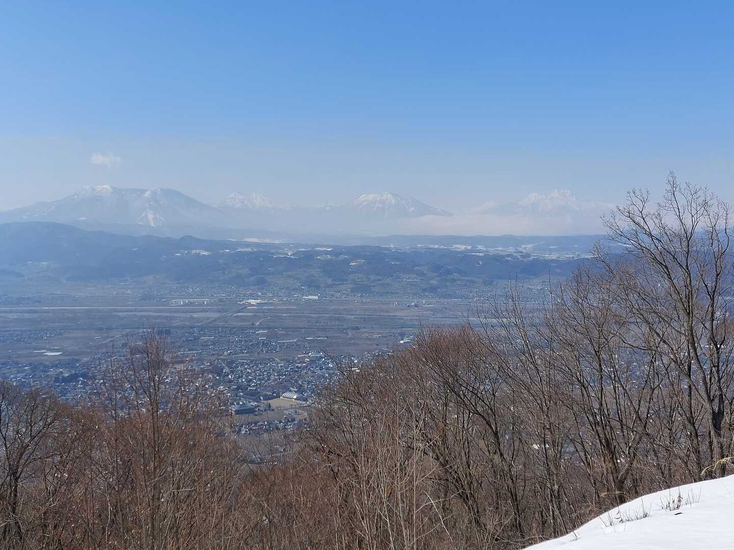 雁田山登山道入口-雁田山-雁田山公園ハイキングコース入口 周回コースの写真