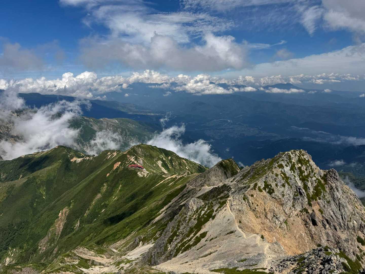 振り返るとこの景色