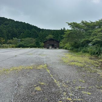 トイレあるので寄ってみました！水は汲めません。。。