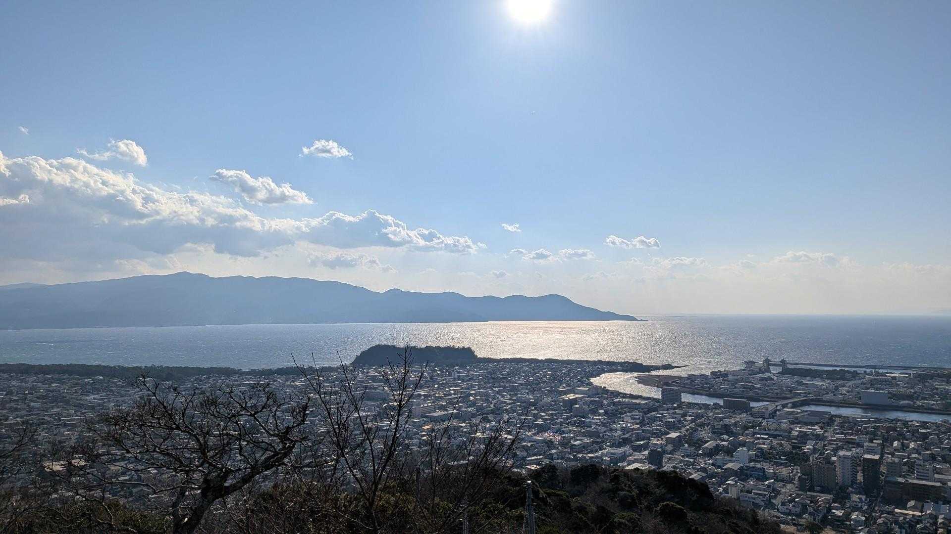 香貫山展望台から
沼津港方面も美しい