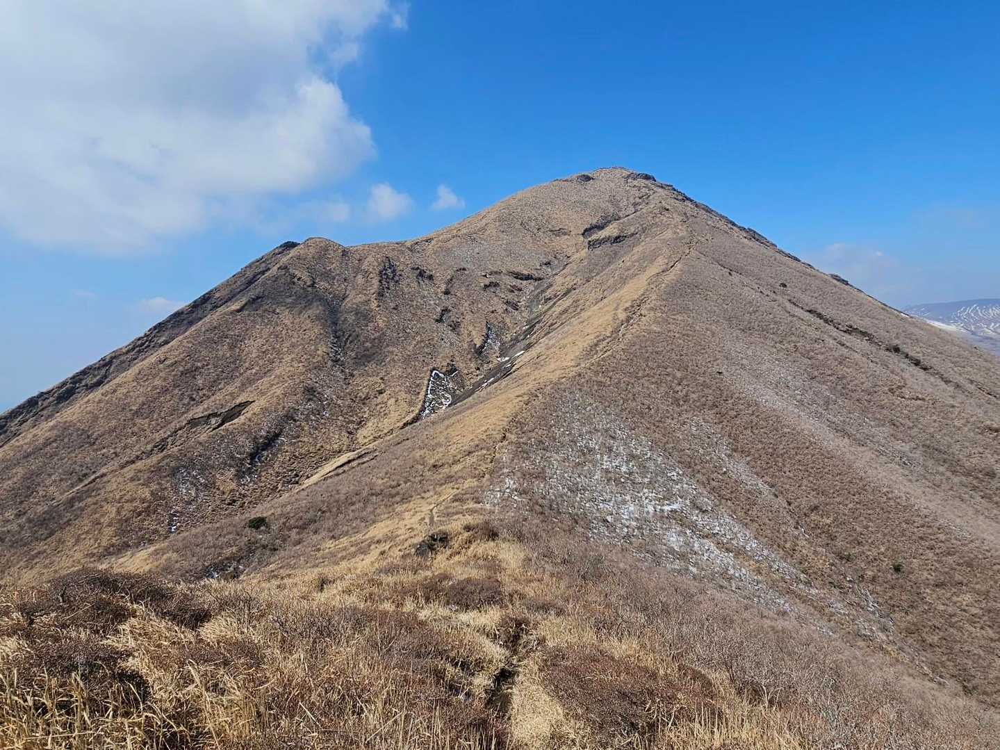 後半はキツくて修行のような登山たったな😵💦

もう少しトレーニング積んで、
また挑戦してみたいなと思う時がくればいいな～(ぐらいで書いとこ🤭)
