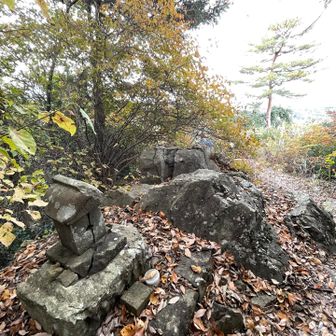 十兵衛山の祠
標識なし