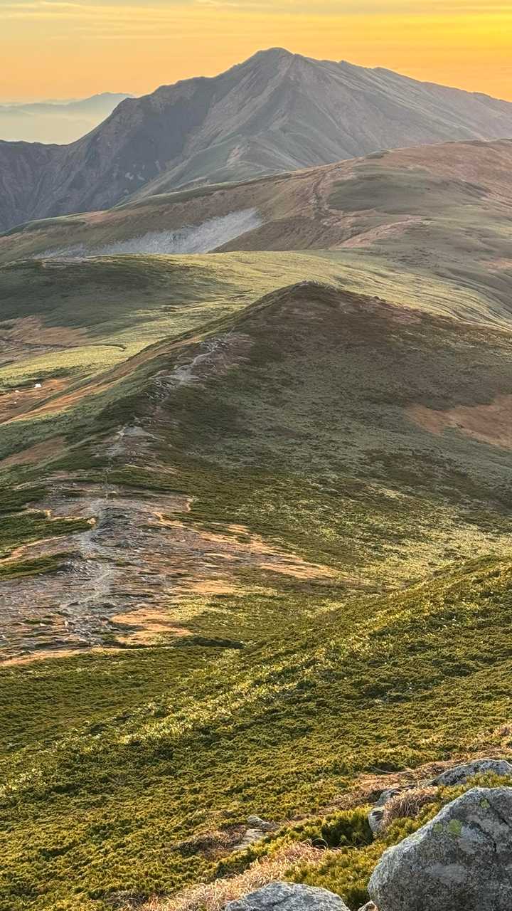 飯豊山、晩秋の稜線テン泊 の写真 28