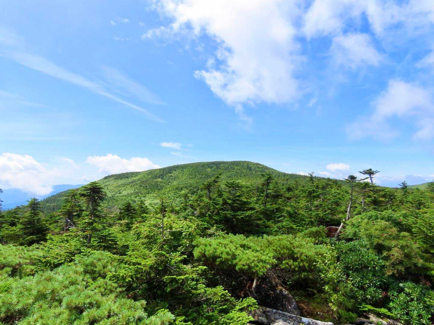 次は西吾妻山です