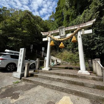 第一駐車場から開始。
ここまで舗装路です。