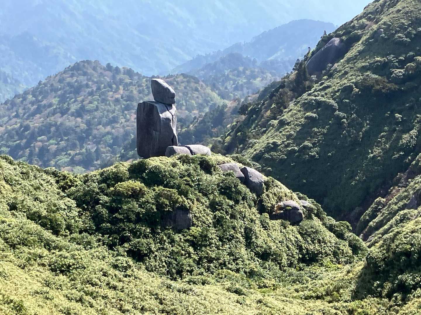 宮之浦岳往復 | 世界遺産の縄文杉の森を歩き、九州最高峰を目指す離島ハイクの写真