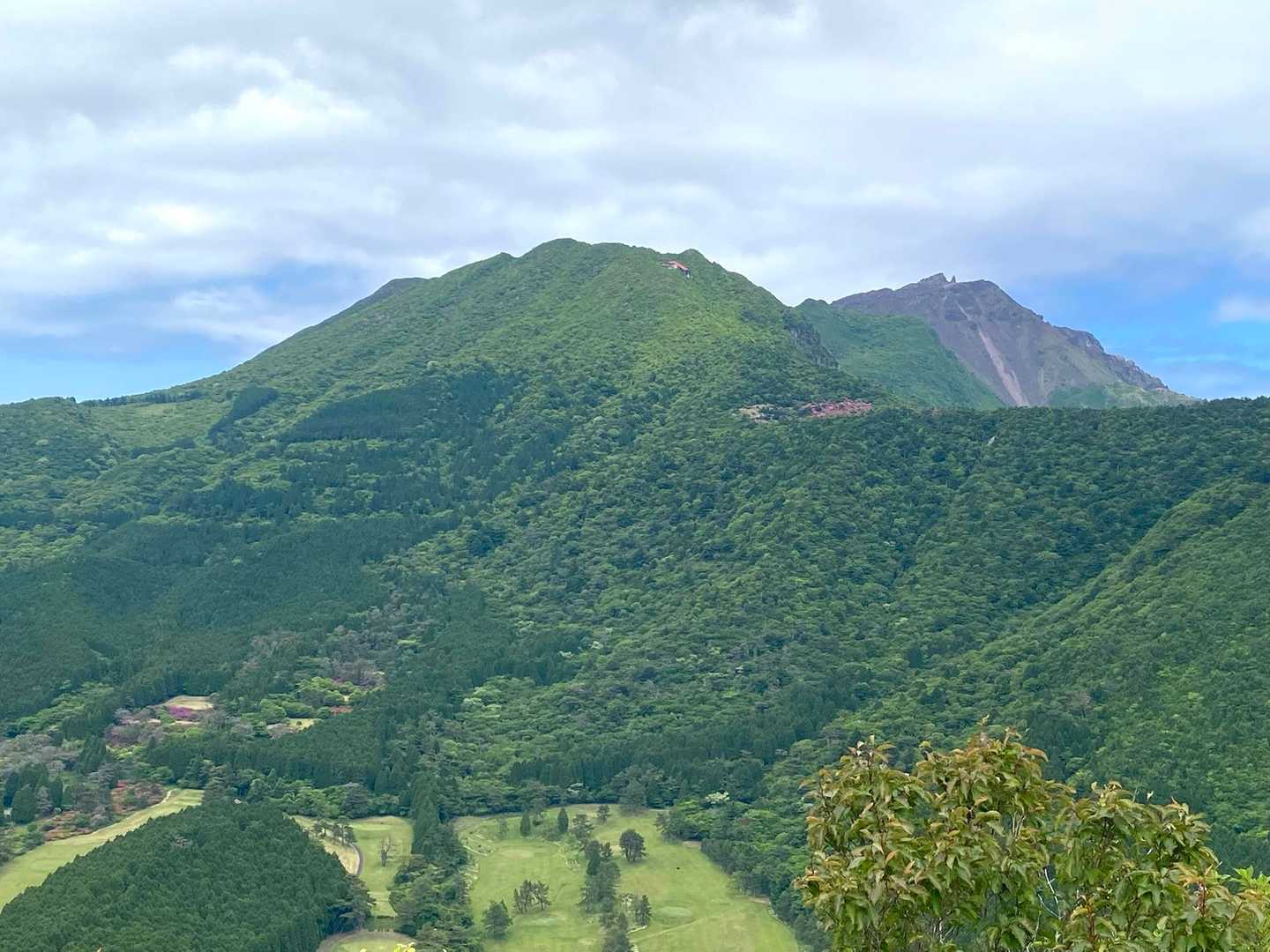 妙見岳〜普賢岳〜平成新山
よく見えます
