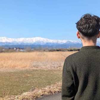 つんつけ
