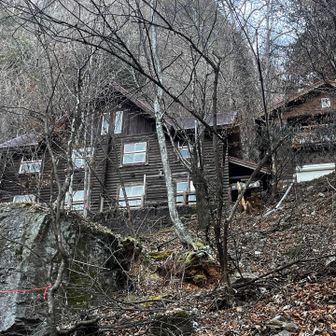 清滝小屋が見えた！