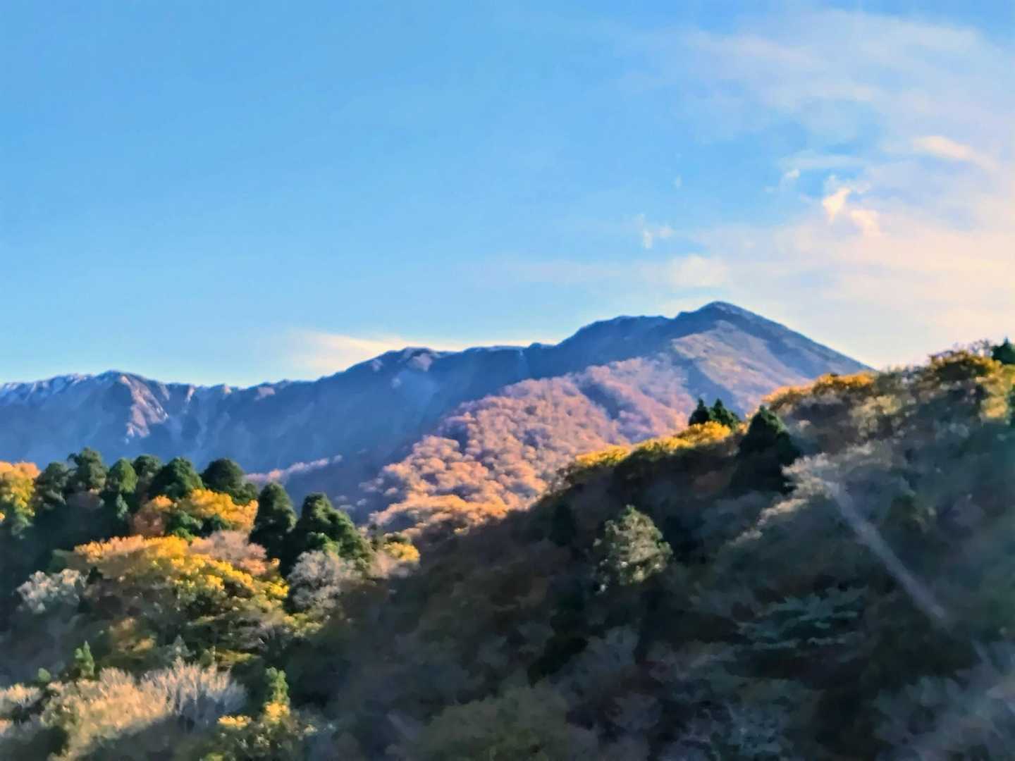 モンベル前から眺める大山‼️