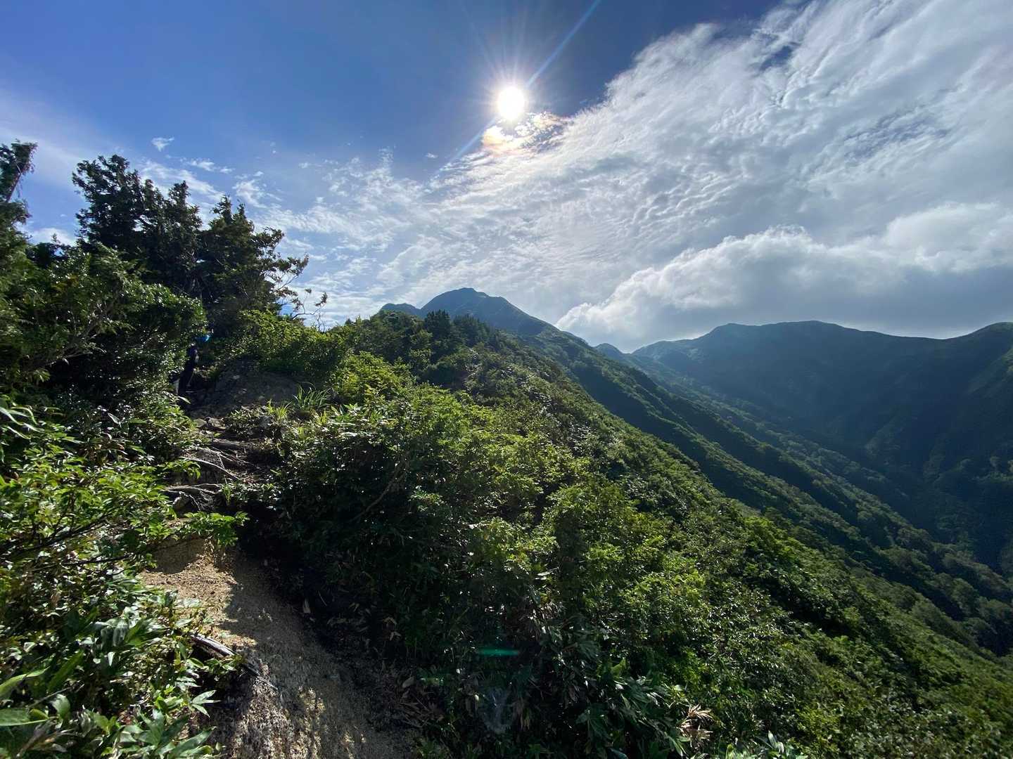 旭原登山口-大源太山 往復コースの写真