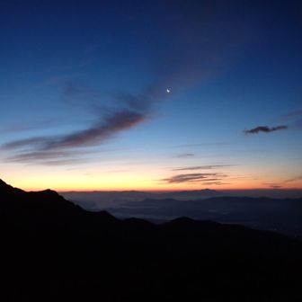 大好きな夜明け前。
これ見れただけで来た甲斐があった。