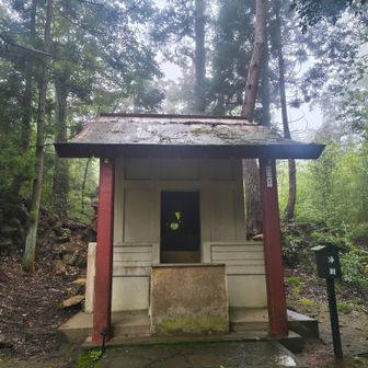 月山神社