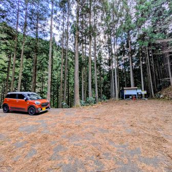 宮ノ谷林道終点にやってきましたー！相変わらずスタートが遅すぎる。
帰りには雪が積もり始めてたので、明日は雪景色になってるかも知れません