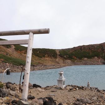 三の池は御嶽山の御神水
龍神様が居てるのかな🐉