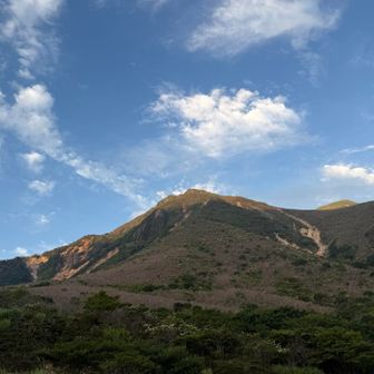 今日も良い天気だ。
山の友達たちは早朝より久住１５中。
すごすぎる😳
