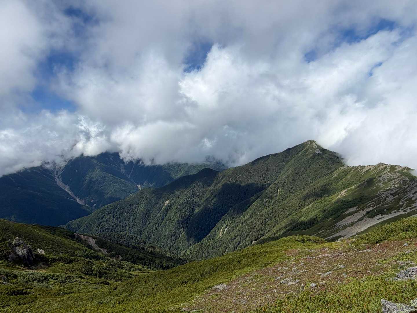 小太郎山