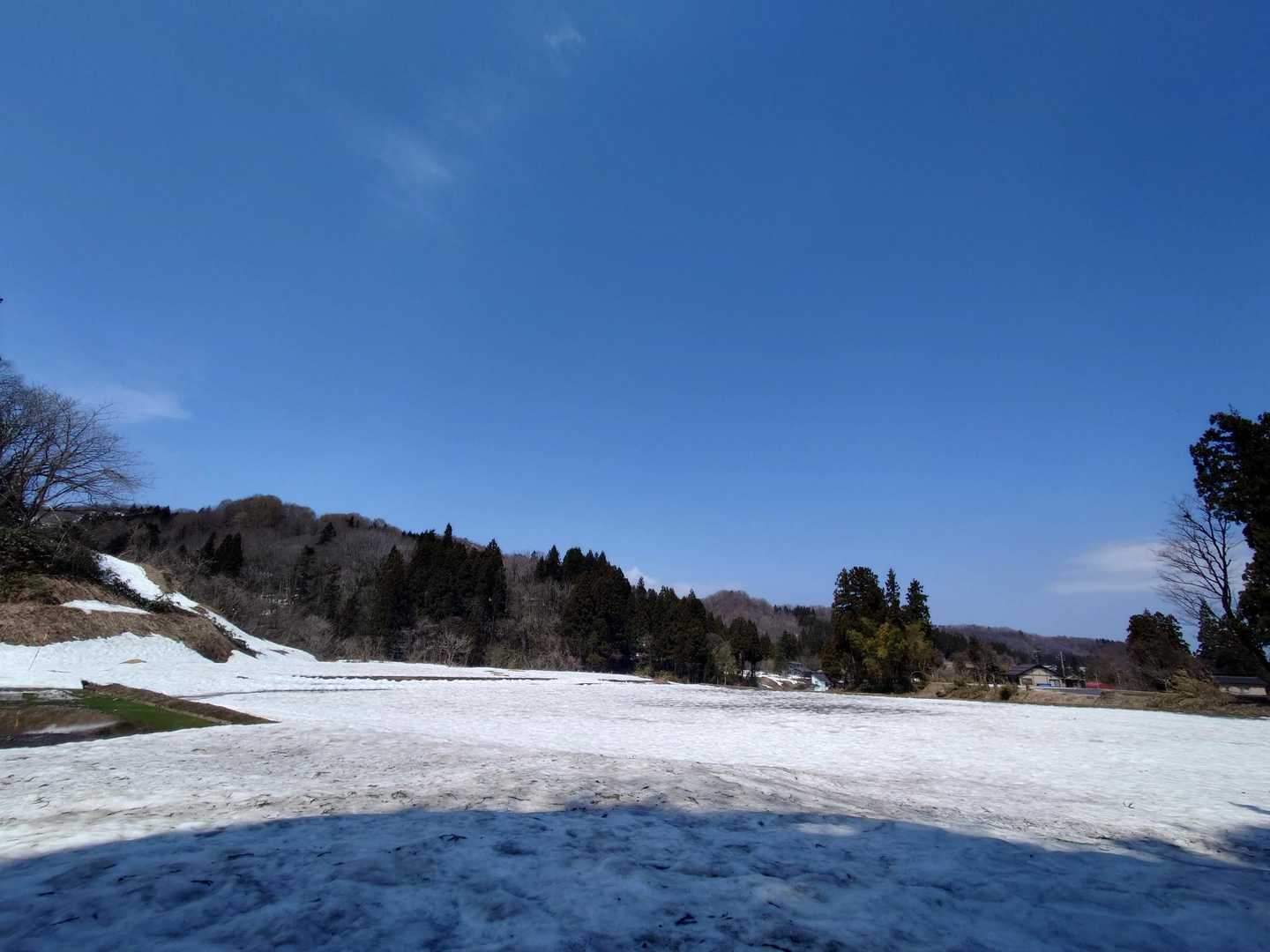 車道を歩き、時水に到着