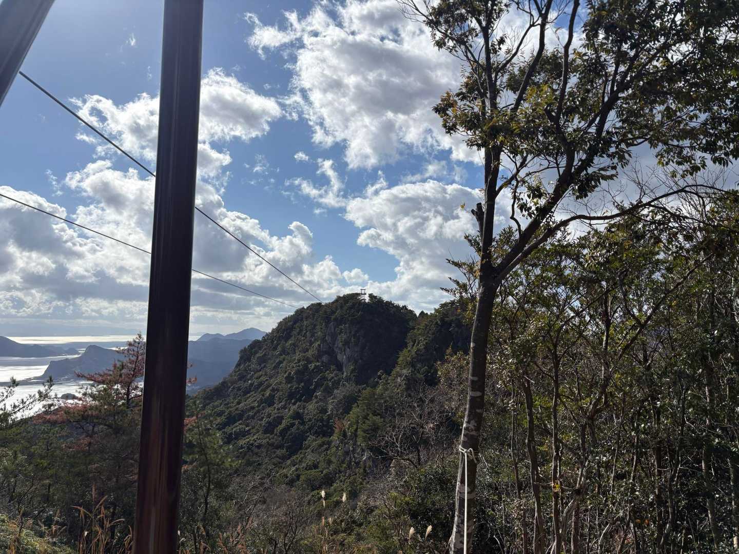 白嶽ジップライン
向こうの山が白嶽