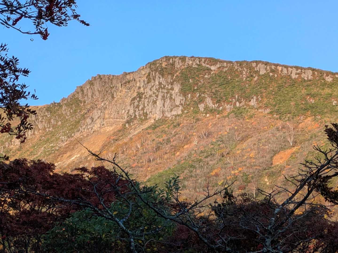 鉄山方面、この辺からくろがね小屋付近までがメイン目的