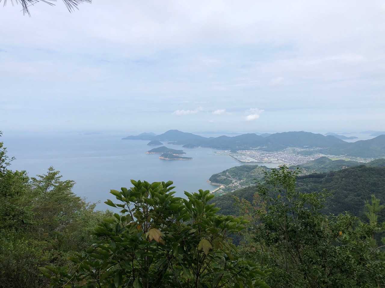 いつもの荘内半島の眺め