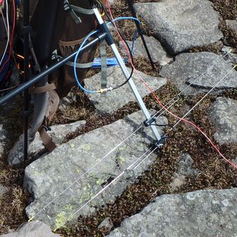 しばし無線談義
２ⅿ用のHB９CV