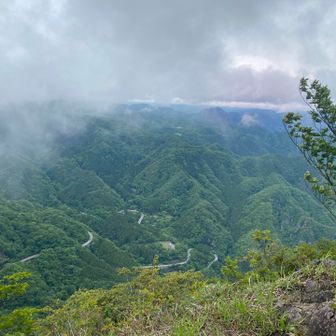 艫岩まで戻ってきました
天候は回復気味