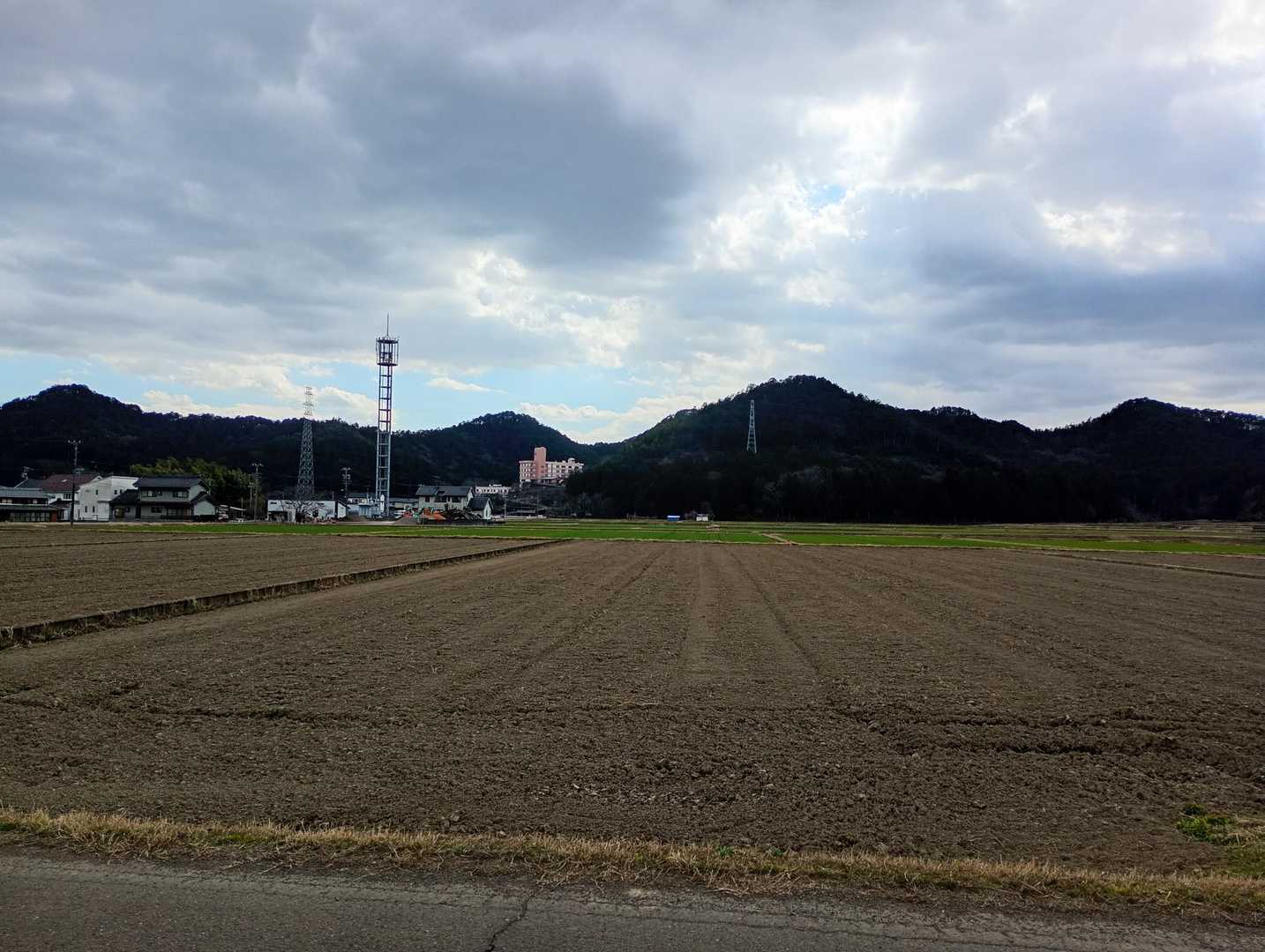 三輪三山入口-三輪山-北ノ山-岐関峠-P174-合渡山-琴 周回コースの写真